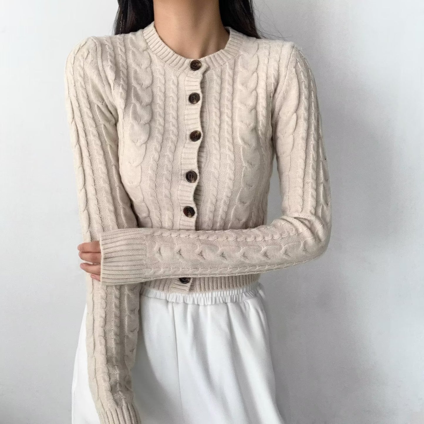 Women's American-style Retro Button Twist Long-sleeved Sweater