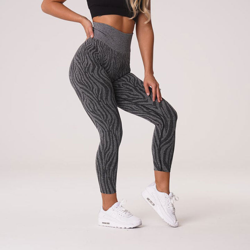 Women's Fashion Color Striped Ninth Yoga Pants