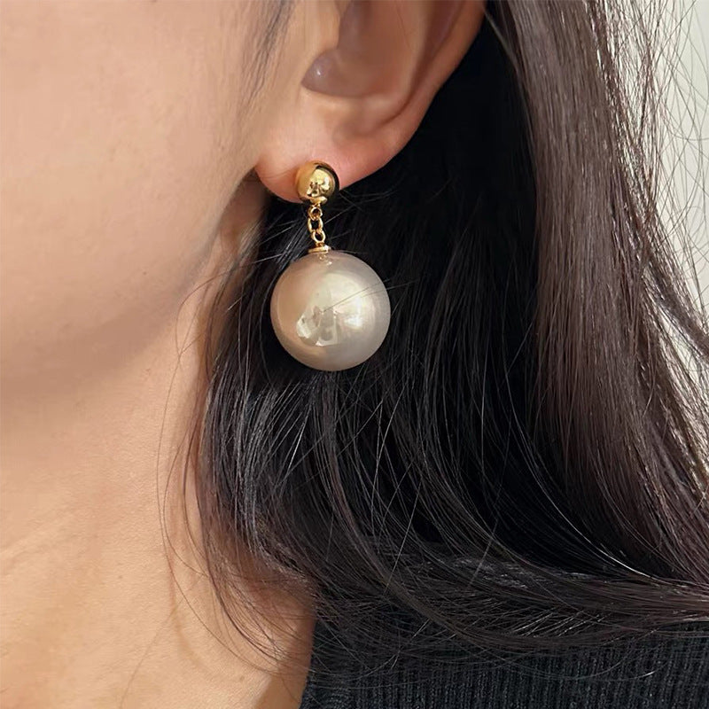 Niche Simple Pearl Stud Earrings Women