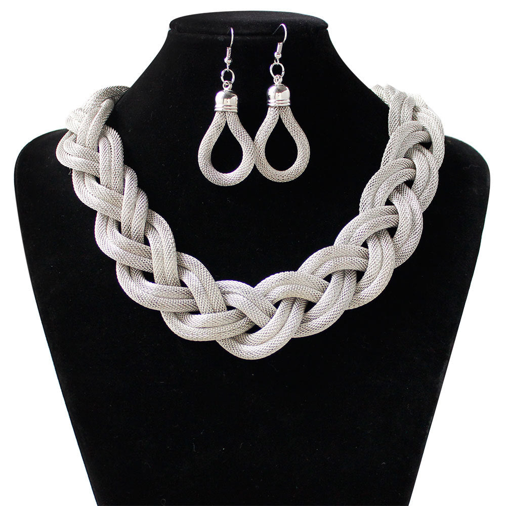 Cute Hand-woven rope necklace chain