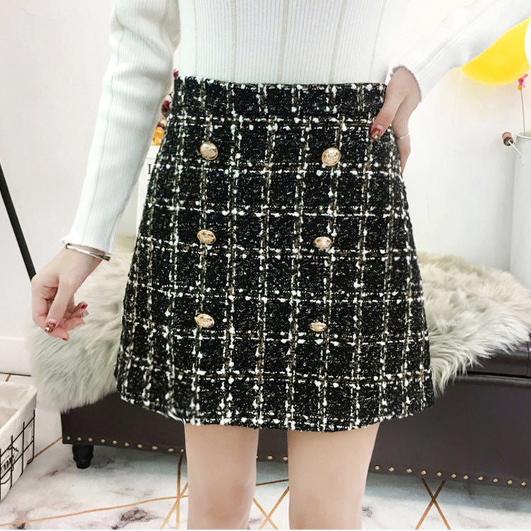 Small fragrance mini skirt