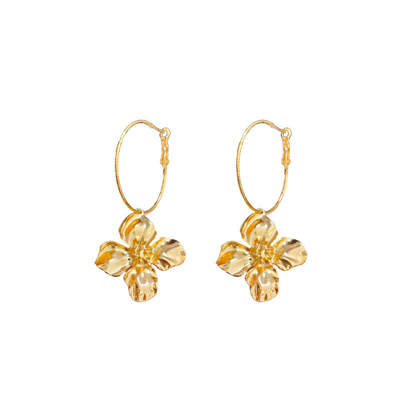 Retro Flower Women's Exaggerated Long Earrings