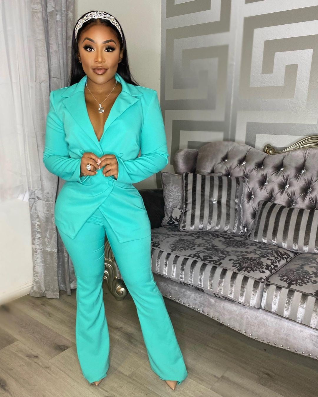 Fashion Money Queen Casual Solid Color Suit